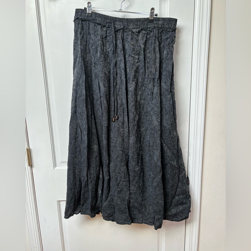 Zara maxi textured elastic skirt with drawstring detailing